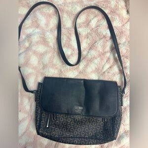 Guess crossbody bag
